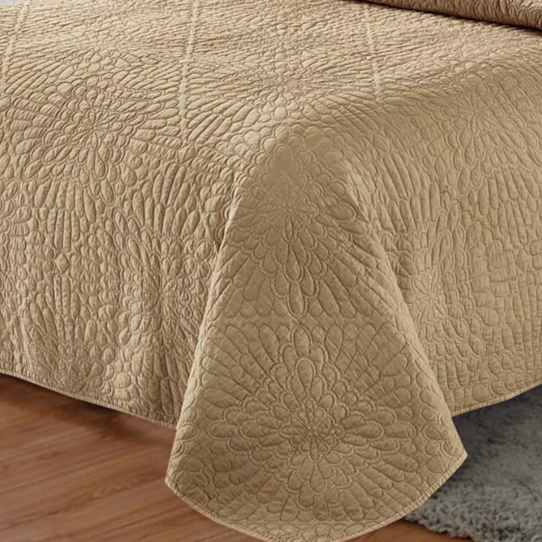 Cuvertura Matlasata, Pat Dublu, 230x250 cm, 3 Piese, Bumbac Satinat Superior, 2 Fete de Perna 50x70 cm, Bej - 2 | YEO