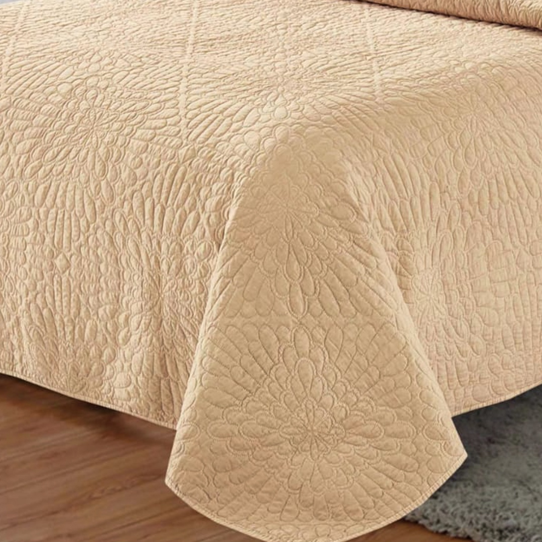 Cuvertura Matlasata, Pat Dublu, 230x250 cm, 3 Piese, Bumbac Satinat Superior, 2 Fete de Perna 50x70 cm, Bej Roze - 2 | YEO