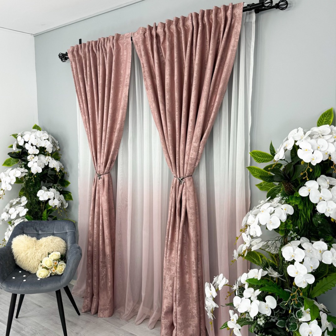 Poze Draperie din Jacquard model Nisip, 140cm latime x 260cm inaltime, cu TIV LAT, Roz pudra cumparamisim.ro