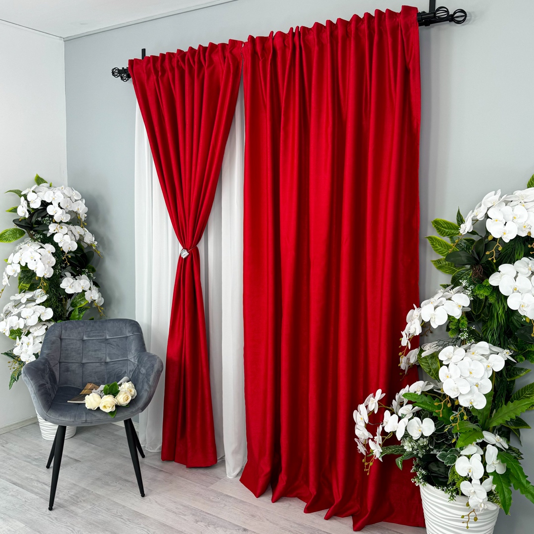 Draperie Soft Touch, cu Aspect Fin si Tenta Satinata, 140cm latime x 260cm inaltime, cu TIV LAT, Rosu - 1 | YEO