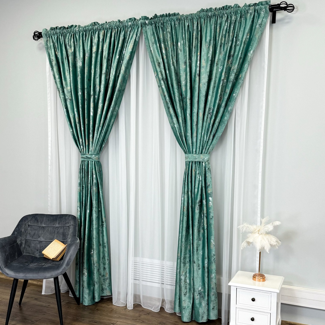 Draperie Catifea Asama cu insertii aurii, 140cm latime x 260cm inaltime, cu TIV LAT, Menta - V21 - 3 | YEO
