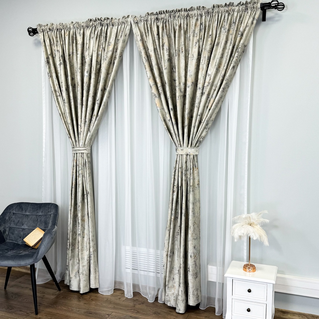 Draperie Catifea Asama cu insertii aurii, 140cm latime x 260cm inaltime, cu TIV LAT, Crem - V33 - 3 | YEO