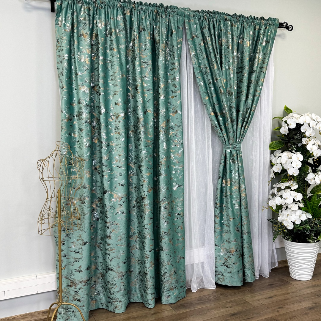 Draperie Catifea Nikko cu insertii aurii, 140cm latime x 260cm inaltime, cu TIV LAT, Aqua - V21 - 2 | YEO