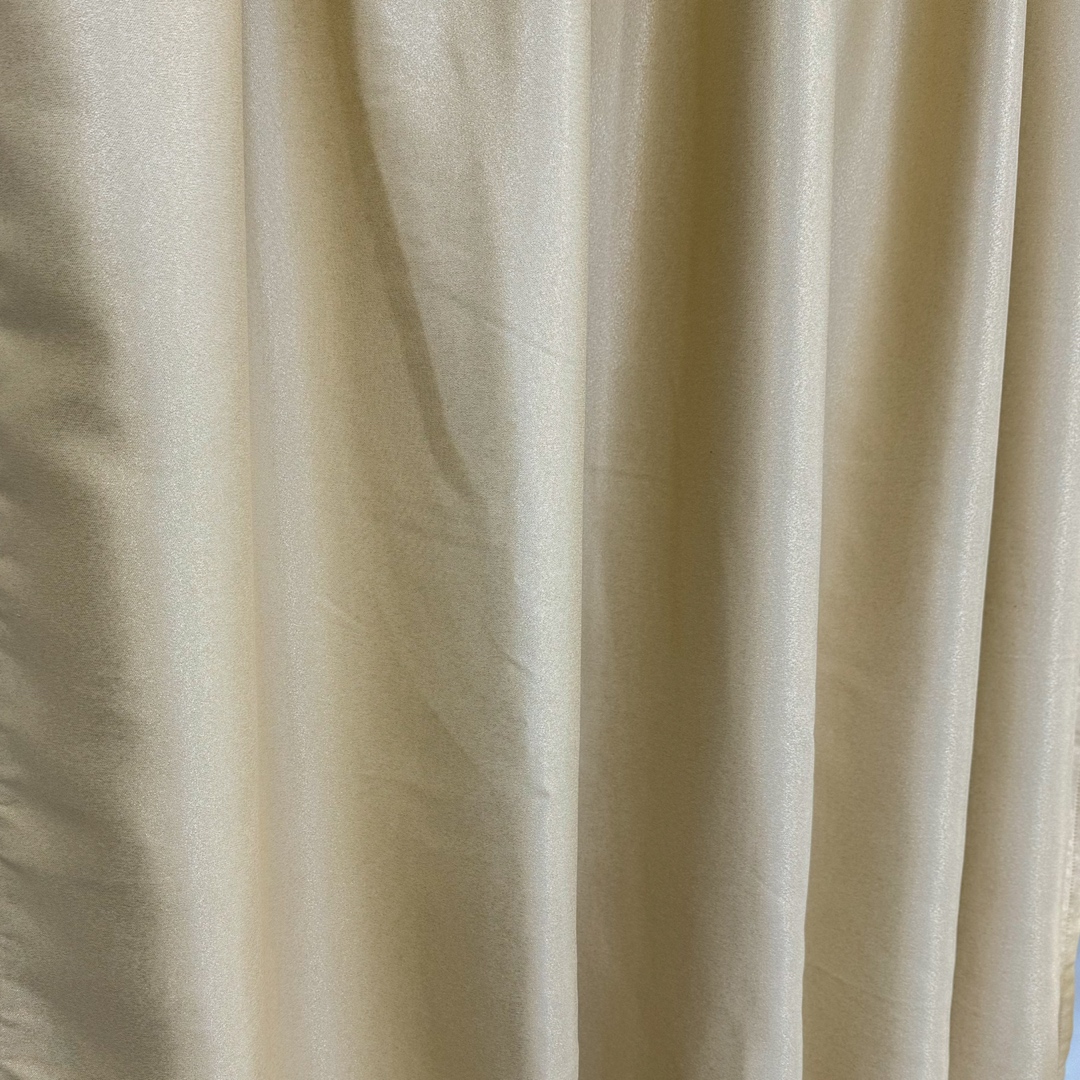Draperie Blackout CLASS Satinata cu fir fin de sclipici, 140cm latime x 260cm inaltime, cu TIV LAT, Bej deschis - CR02 - 3 | YEO