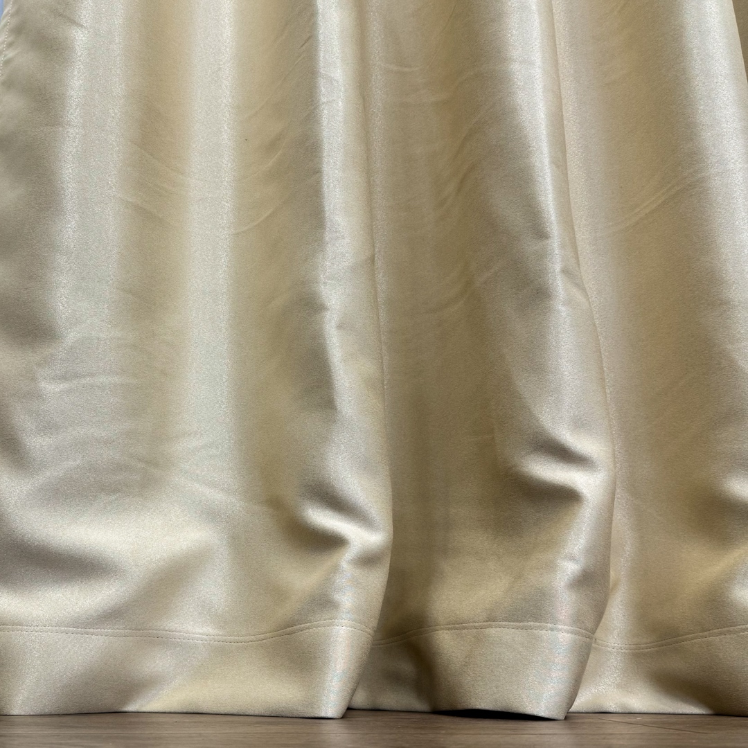Draperie Blackout CLASS Satinata cu fir fin de sclipici, 140cm latime x 260cm inaltime, cu TIV LAT, Bej deschis - CR02 - 4 | YEO