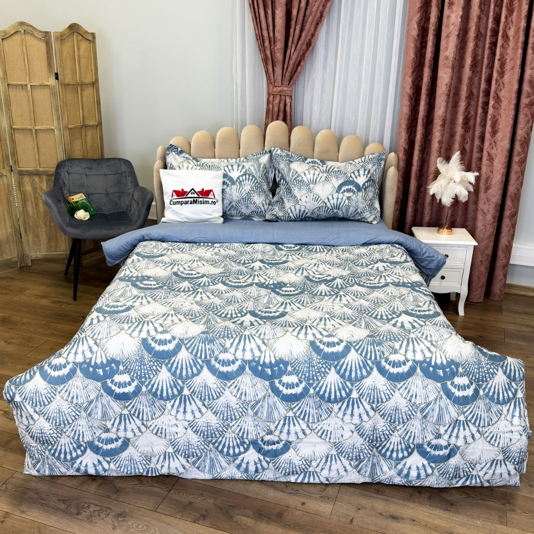 (OFERTA 3 la 199 Lei) Lenjerie pat dublu, bumbac satinat, cu doua feţe, 4 piese, Alb, Albastru, Scoici - 1 | YEO