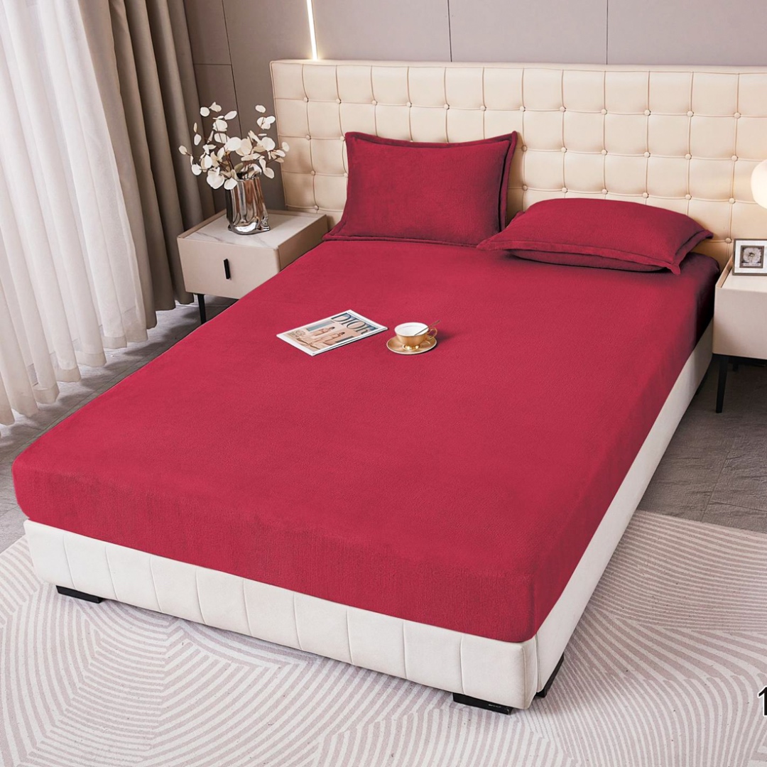 Cearsaf cu Elastic Cocolino 160x200x25 cm – Set cu 2 Fete de Perna, Model UNI, Gros si Pufos, Calitate Premium pentru Confort si Eleganta, Rosu