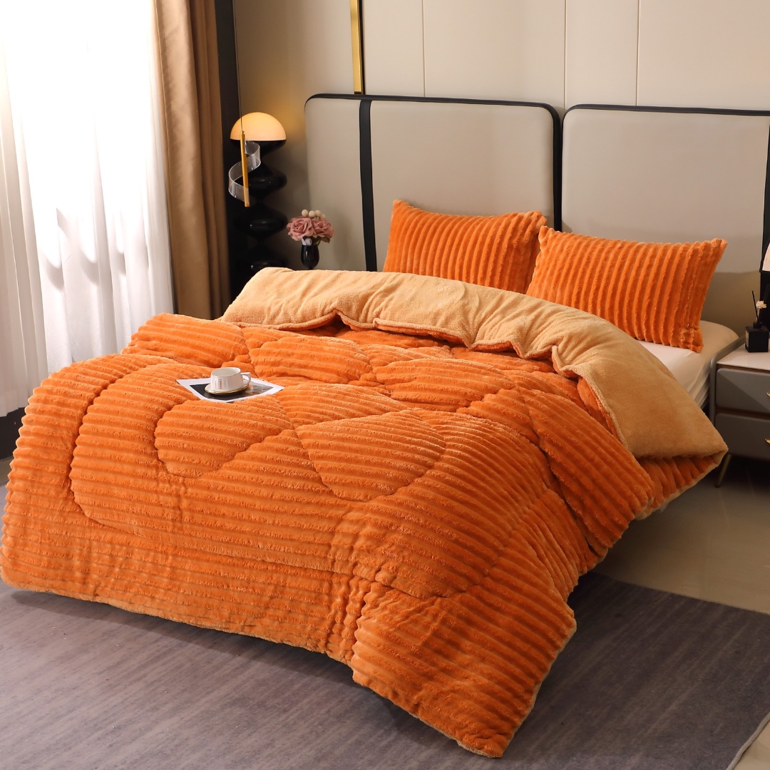 Pilota Groasa cu Fata din Blanita Artificiala de Iepure si Dos din Blanita Sherpa Maro, Umplutura Vatelina Siliconica, 200x230 cm + 2 fete de perna 50x70cm - Confort Termic Premium si Eleganta pentru Nopti Racoroase, Portocaliu