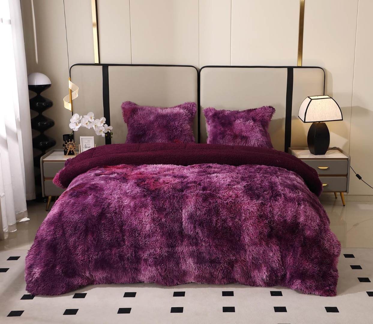 Pilota Super Pufoasa CoCoLiNo Fluffy cu Blanita Sherpa Asortata, 200x230 cm, 4 kg, 2 Fete de Perna Asortate, 50x70cm – Caldura Instanta si Confort de Lux pentru Nopti Reci, Mov degrade