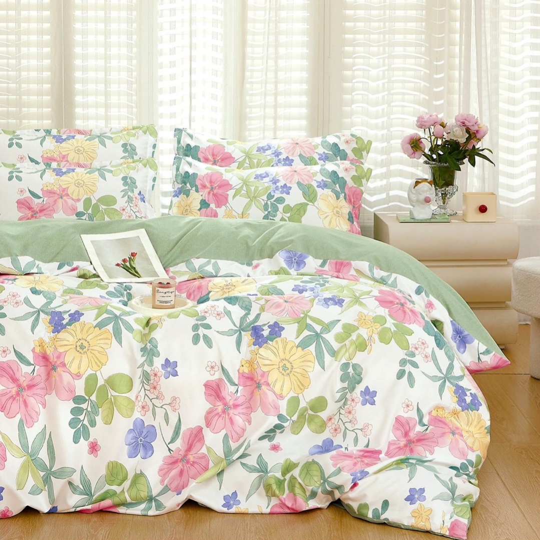 (OFERTA TRIO) Lenjerie pat dublu,  FINET, 6 piese, Verde, flori