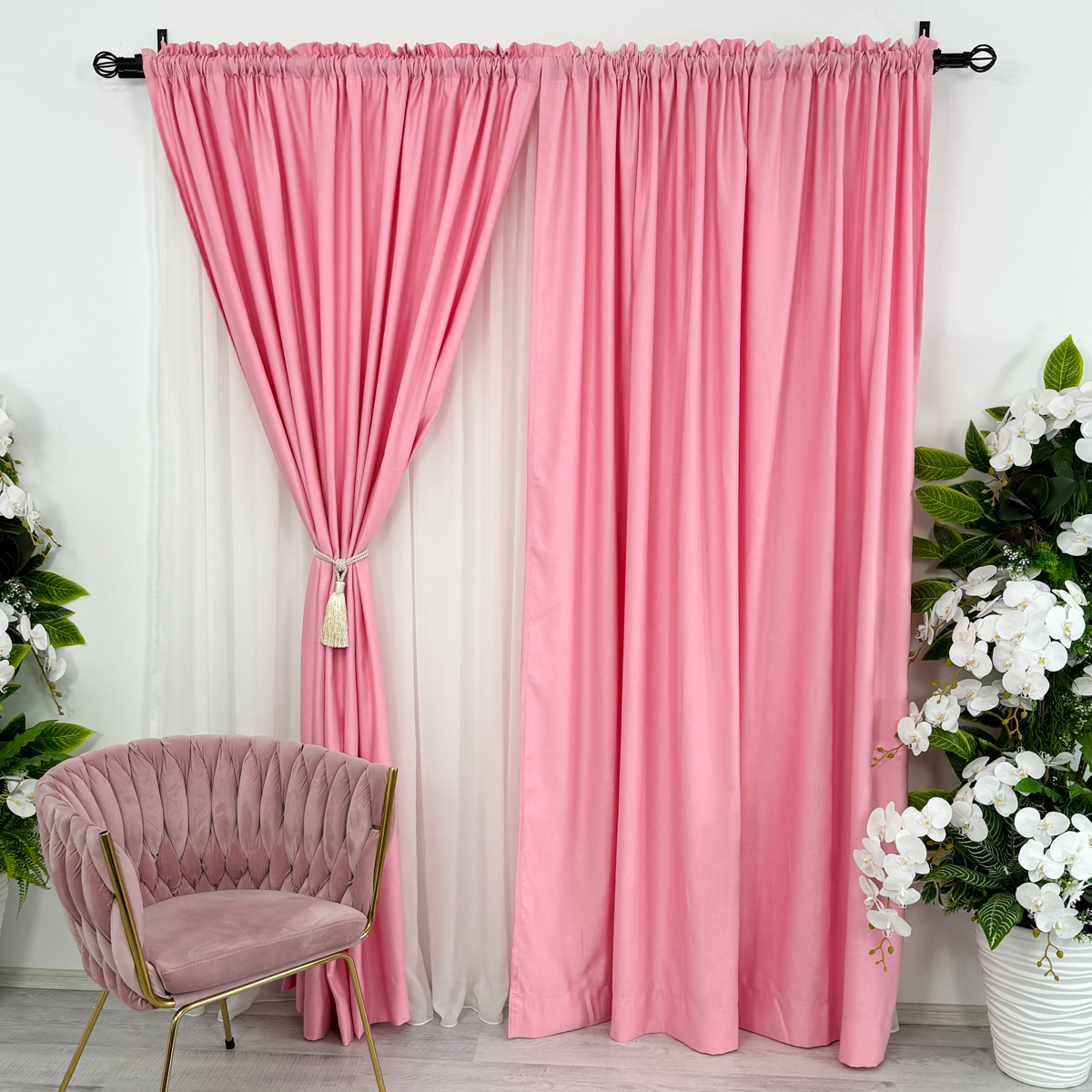 Draperie Soft Touch, cu Aspect Fin si Tenta Satinata, 140cm latime x 260cm inaltime, cu TIV LAT, Roz