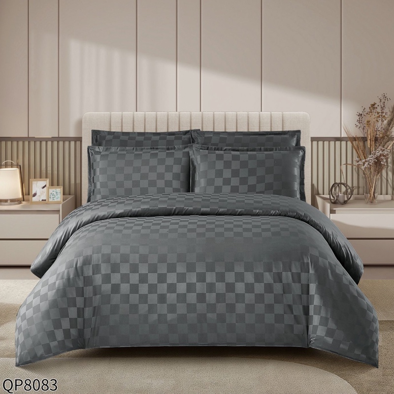Lenjerie HoReCa, Pat Dublu, Damasc Finetat Deluxe cu Elastic, Tesatura cu Patratele, 4 piese, Gri inchis