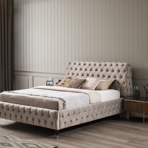 Pat Tapitat in stil Chesterfield cu Nasturi Imbracati, din Catifea, Bej - model Roma + Saltea cu Topper Deluxe Frozen