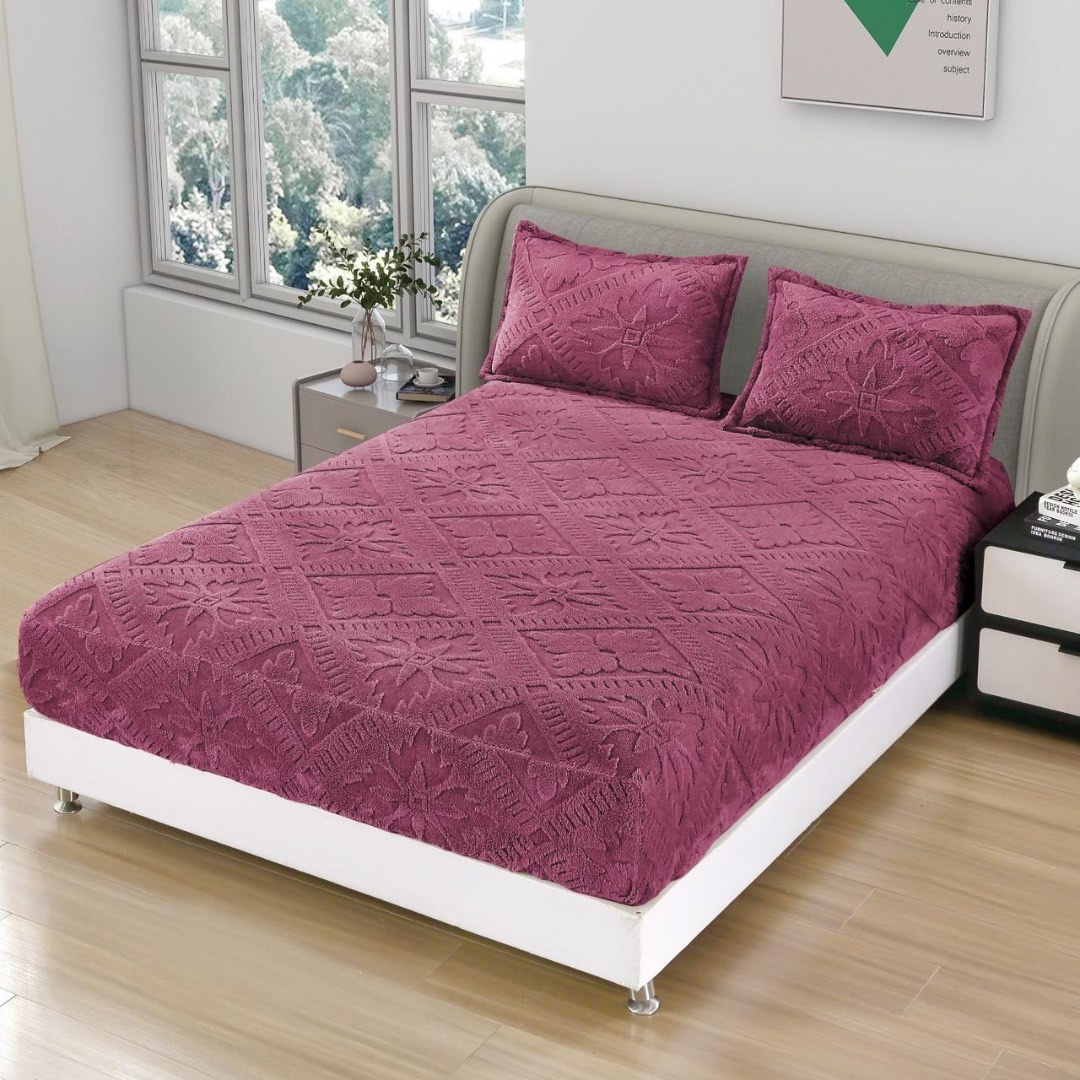 Cearsaf cu elastic COCOLINO, 180x200x25cm, 2 fete de perne - 50x70cm, Model Traditional 3D, Roz inchis