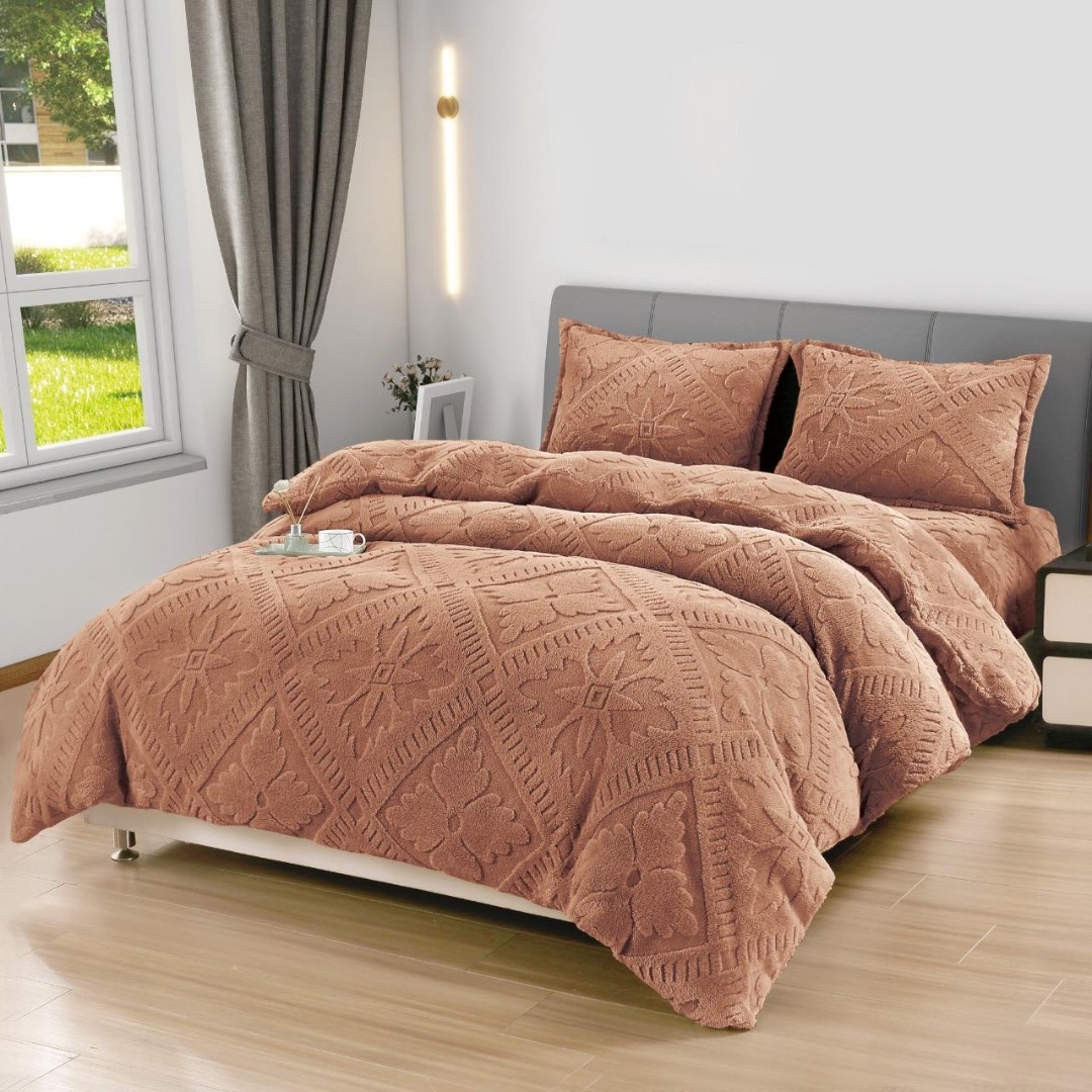 Lenjerie de Pat Dublu, CoCoLiNo Ultra Pufoasa, 4 piese, Cearsaf cu ELASTIC, Model Traditional 3D, Camel