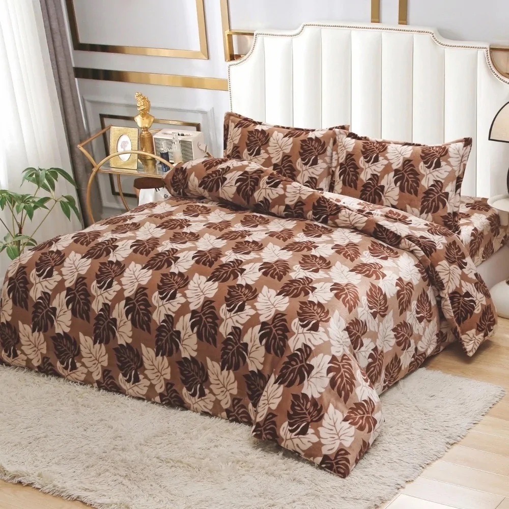 Lenjerie pentru Pat Dublu, Cocolino Premium, 4 Piese – Plusata, Groasa, si Calduroasa, Ideala pentru Iarna –  Confort Maxim, Antisifonare, Bej, Maro, Frunze
