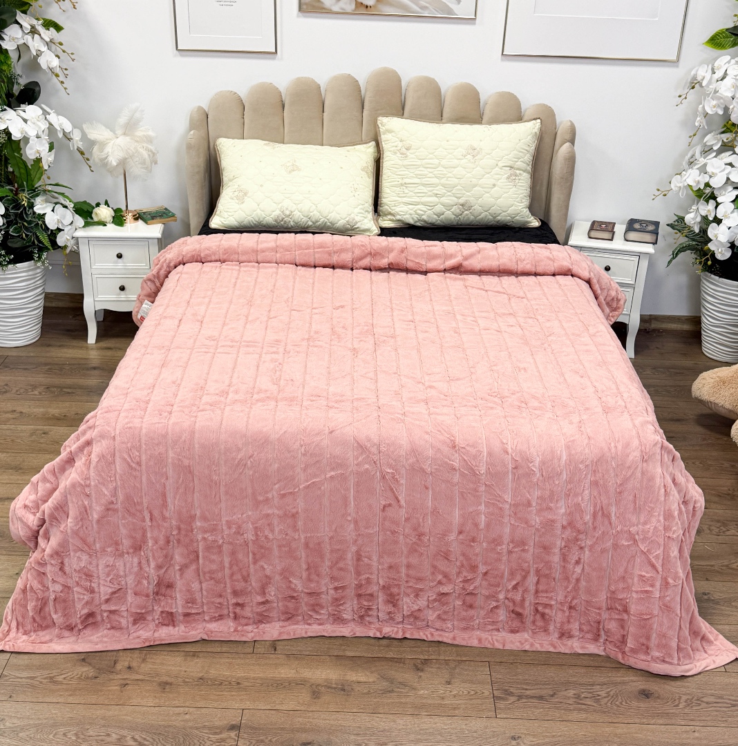 Patura Premium, Blanita Artificiala Fina, 200x230cm, Roz, Dungi
