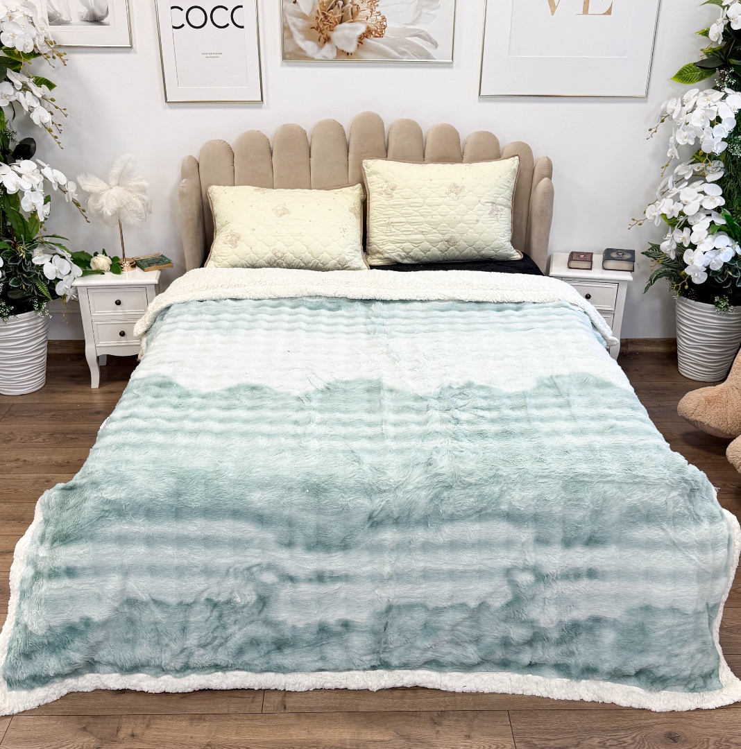 Patura Cocolino cu Blanita Sherpa 200x230cm, model cu Blanita Wave, Alb, Menta