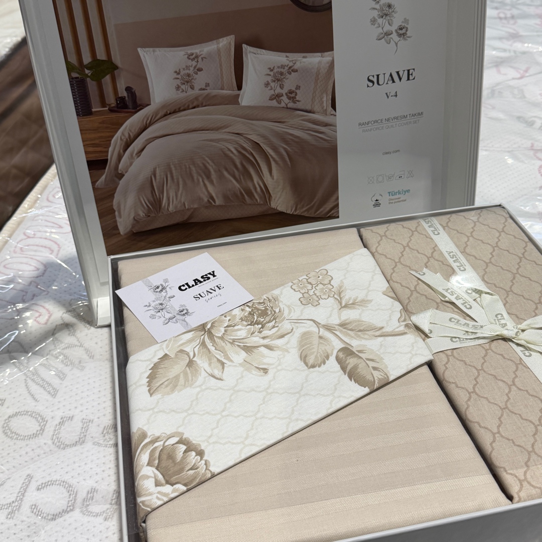 OUTLET-Resigilat - Lenjerie 4 piese classy