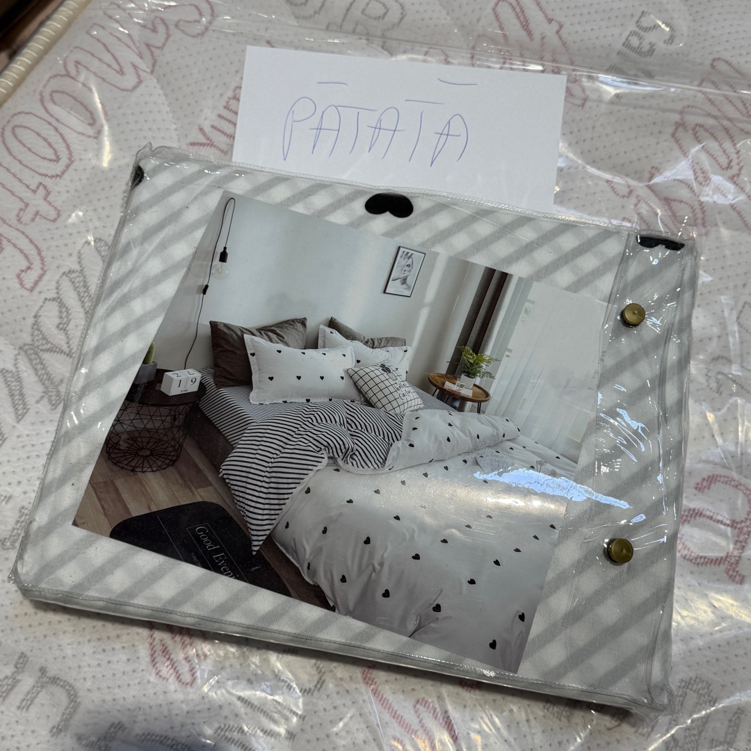 OUTLET-Resigilat - Lenjerie 4 piese satinata