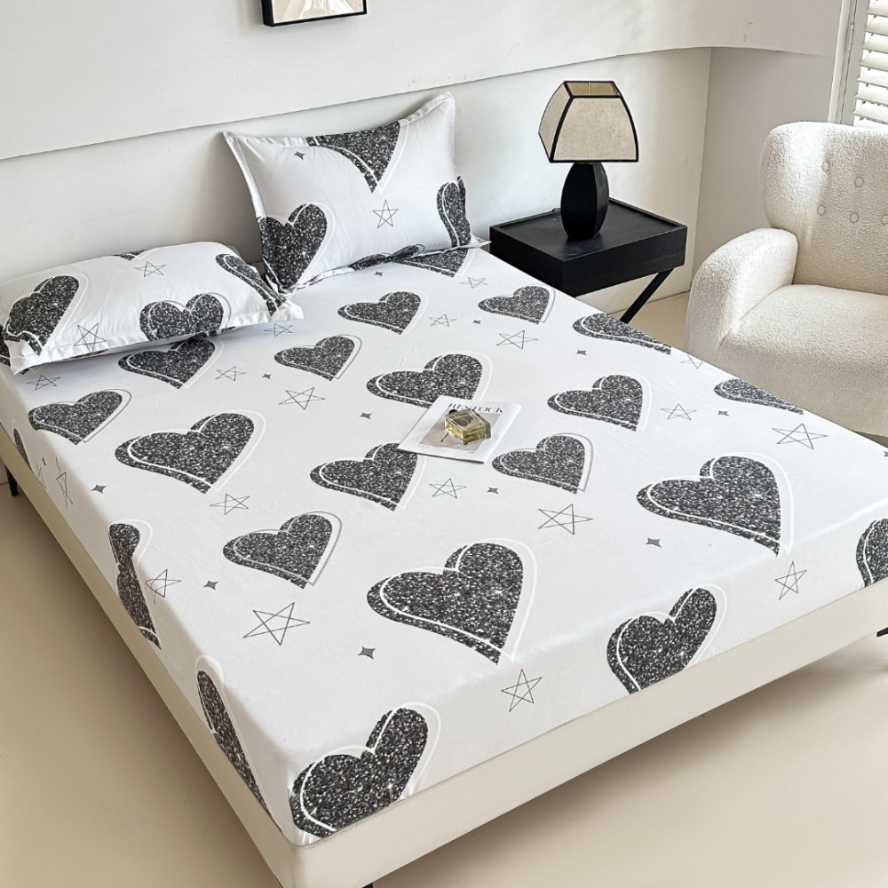 Cearsaf cu elastic, Bumbac FINET, 160/180x200cm, 2 fete de perne 50x70cm, Jojo Home, Gri, Inimioare
