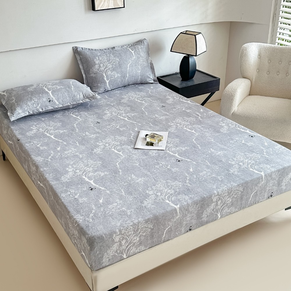 Cearsaf cu elastic, Bumbac FINET, 160/180x200cm, 2 fete de perne 50x70cm, Jojo Home, Gri, Copaci