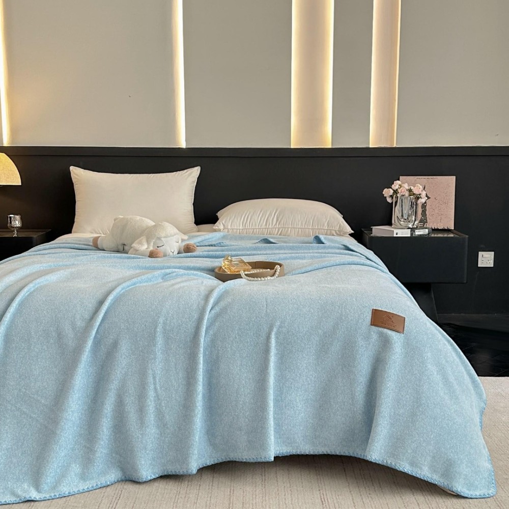 Patura Premium pt pat Dublu, Tip Casmir, 200x230cm - Bleu Ciel