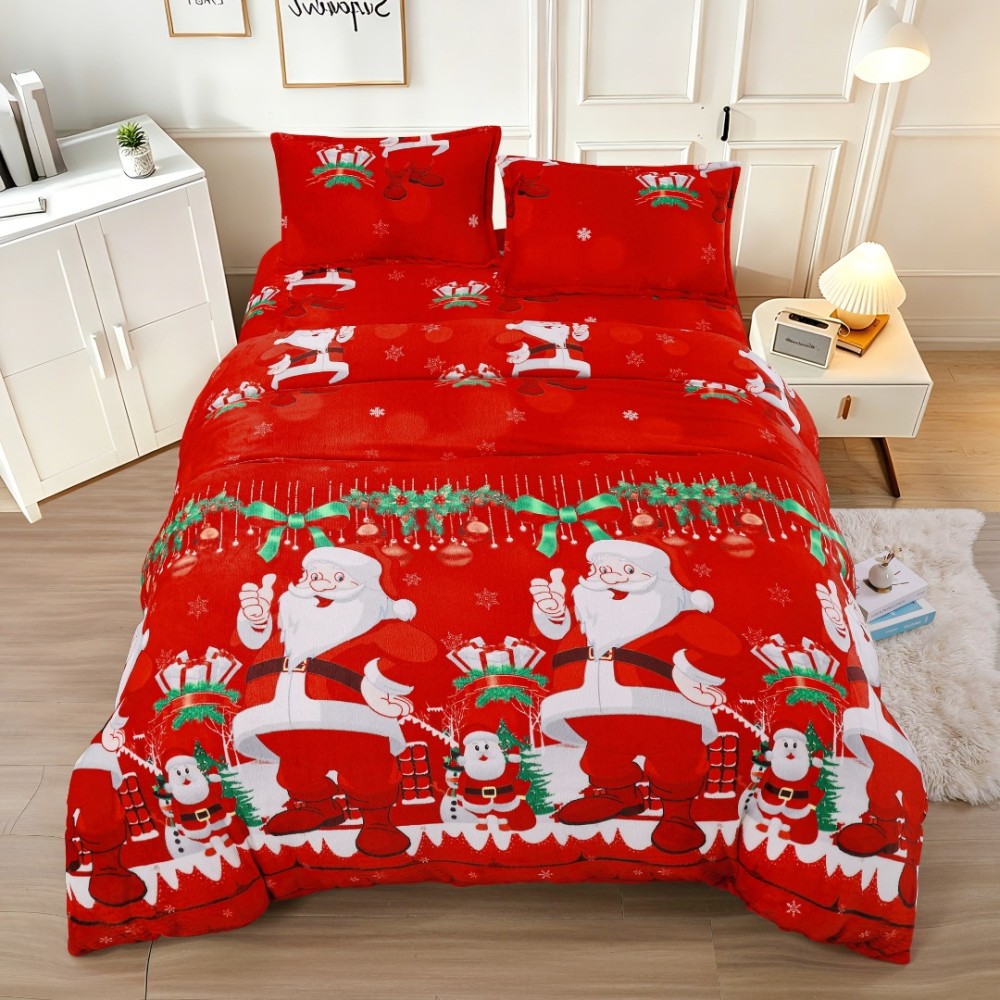 Lenjerie pat dublu, Super Pufoasa COCOLINO, cu Elastic, 4 piese, Rosu, Mos Craciun, ghirlanda