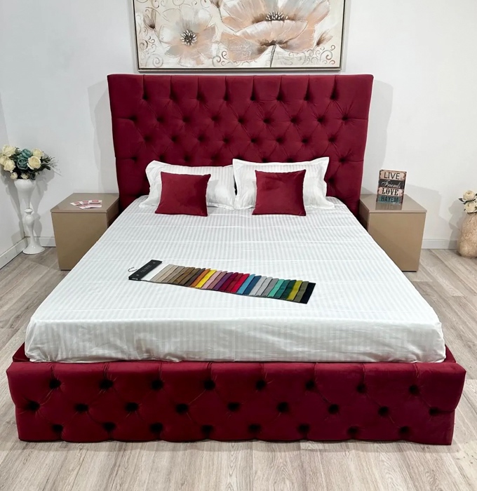 Pat Matrimonial, Tapitat stil Chesterfield, pentru Saltea de 140x200cm, Bordo - model Tessa - cu Somiera Fixa - 0 | YEO