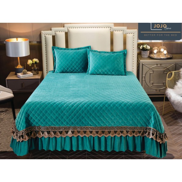 Cuvertura pat dublu, 3 piese, Catifea Matlasata cu Broderie Aurie, 250x270cm, Jojo Home, Turquoise [1]