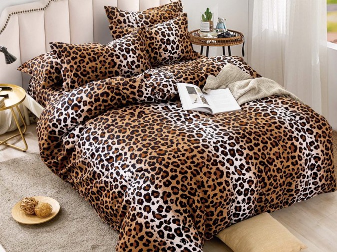 Lenjerie pat dublu BUMBAC FINET 6 piese Jojo Home Maro-Multicolor animal print