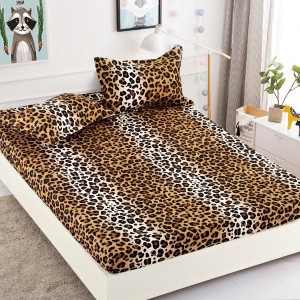 Cearsaf cu elastic, Bumbac FINET, 160/180x200cm, 2 fete de perne 50x70cm, Jojo Home, Maro-Multicolor, animal print