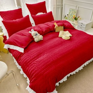 Lenjerie pat dublu,  Soft Touch CREPONAT DELUXE, 6 piese, Jojo Home, Rosu Lenjerie pat dublu,  Soft Touch CREPONAT DELUXE, 6 piese, Jojo Home, Rosu