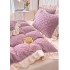 Lenjerie pentru pat dublu pufoasa CoCoLiNo cu VoLaNaSe, tip tricotaj, 4 piese, Lila [7]