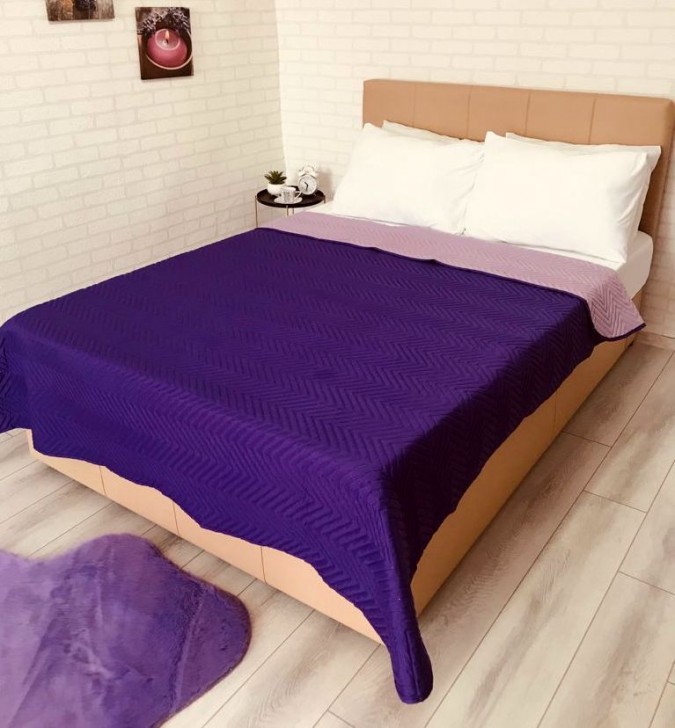 OFERTA TRIO: Cuvertura matlasata pentru pat dublu cu doua fete, 210x210, cod CVI14