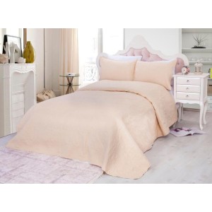 Cuvertura matlasata ultralux, sampanie, pentru pat dublu 220x240cm si 2 fete de perne 50x70 Cuvertura matlasata ultralux, sampanie, pentru pat dublu 220x240cm si 2 fete de perne 50x70