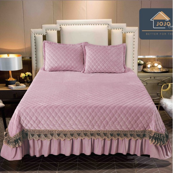Cuvertura pat dublu, 3 piese, Catifea Matlasata cu Broderie Aurie, 250x270cm, Jojo Home, Lila [1]