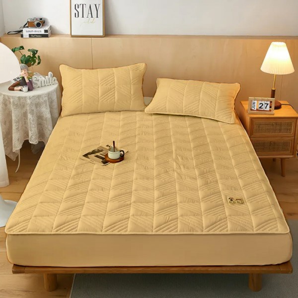 Husã matlasatã tip topper din bumbac satinat, 180x200cm + 2 fete de perna 50x70cm, Camel [1]
