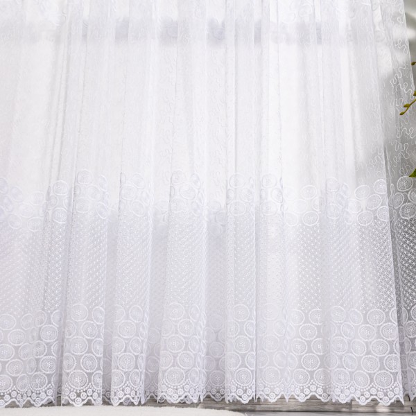 Perdea cu broderie tip banuti - 500cm x 232cm, Tiv lat pt. bara ,  Alb [1]