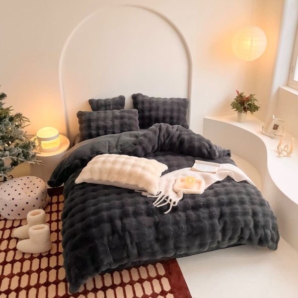 Lenjerie de Pat Dublu, ExtraPufoasa din Blăniță Artificială de Iepure, 4 piese, Gri Antracit – Confort Premium și Eleganță Absolută [1]