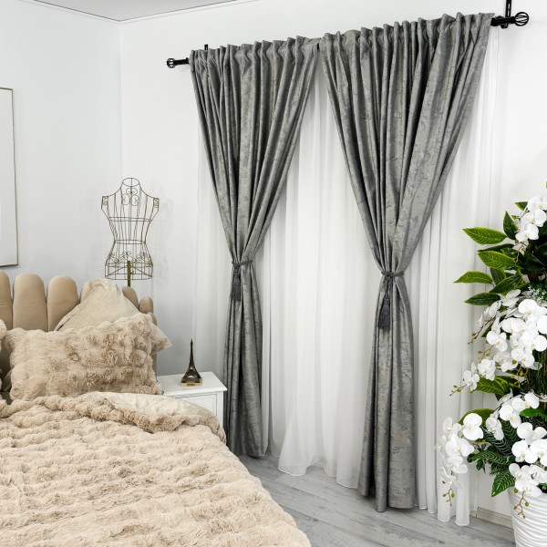 Set 2 Draperii Catifea cu insertii metalizate, Gri deschis, 200cm x 232cm , cu rejansa pentru bara [1]