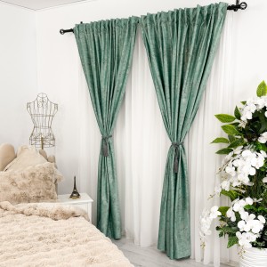 Set 2 Draperii Catifea cu insertii metalizate, Menta - V21, 140cm latime x 260cm inaltime, cu tiv lat pt bara Set 2 Draperii Catifea cu insertii metalizate, Menta - V21, 140cm latime x 260cm inaltime, cu tiv lat pt bara