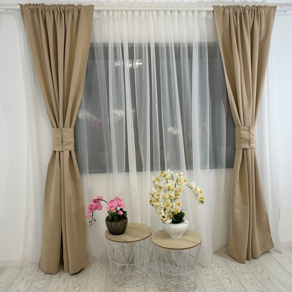 Set de 2 bucati de Draperie Blackout Satinata, Bej, latime 100cm latime x 190cm inaltime , cu rejansa pt sina [1]