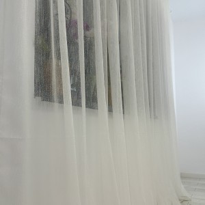 Perdea simpla cu textura tip in, Ivoire, 140cm latime x 260cm inaltime, cu rejansa pt bara