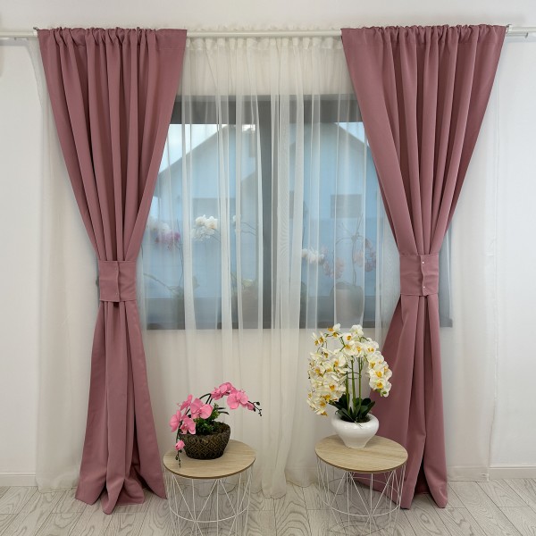 Set 2 bucati de Draperie Blackout Satinata, Roz Pudra, latime 100cm x inaltime 185cm, cu rejansa pt sina [1]
