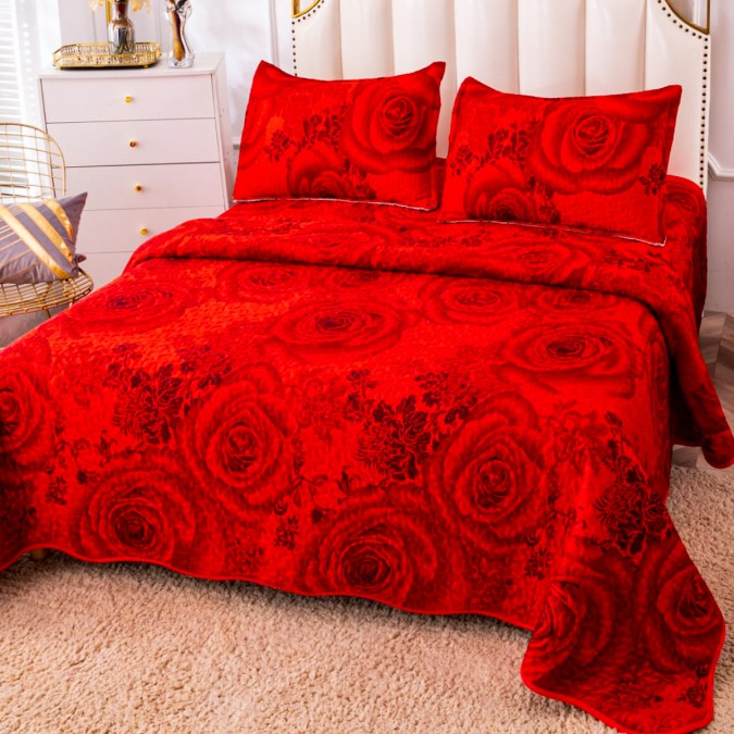 Cuvertura pat dublu, matlasata, din Catifea, 3 piese, 230x250cm, Rosu, trandafiri