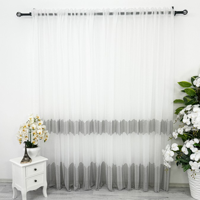 Perdea Waves din Tulle cu Broderie, Alb - Gr, latime 600cm, inaltime 250cm, cu rejansa pt sina