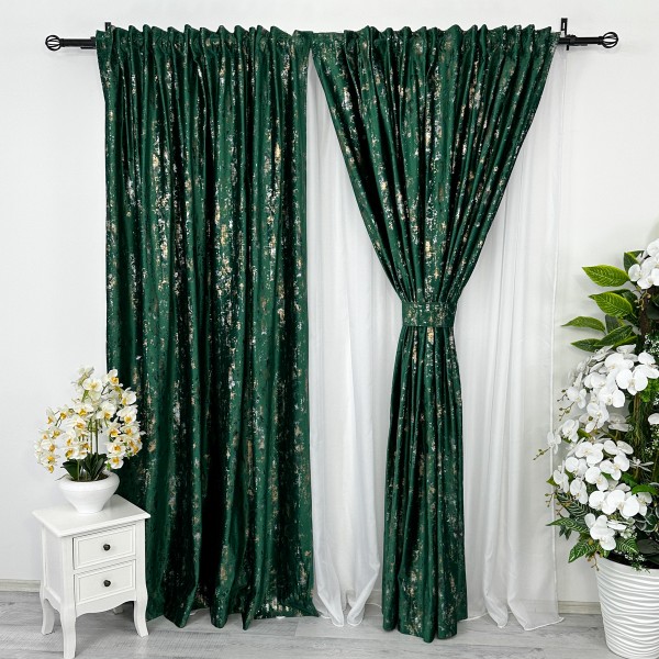 Set 2 bucati de Draperie Catifea cu insertii aurii, Verde Smarald, 1.4m latime x 2.1m inaltime, cu rejansa pt sina [1]