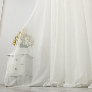 Perdea simpla din matase Jorjet, Ivoire, 140cm latime x 260cm inaltime, cu rejansa pt bara