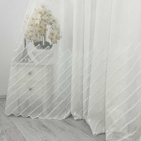 Perdea Mina din IN Brodat, Ivoire, 5m latime x 232cm inaltime, cu rejansa pentru bara [1]